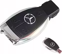 Memoria Usb 2.0 Tech One Tech Llave Mercedes 32gb Tec5002-32 | 8436546592440 | 6,99 euros