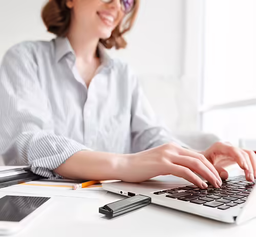 ADATA UE800 unidad flash USB 1 TB USB Tipo C 3.2 Gen 2 (3.1 Gen 2) Plata | AELI-UE800-1T-CSG | 4711085938039 imagen 6