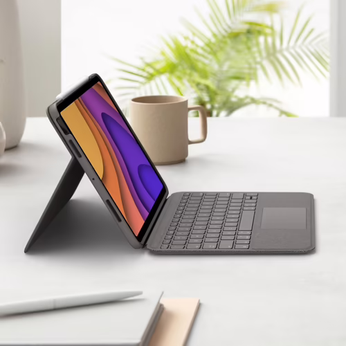 Logitech folio touch Funda con teclado smart connector QWERTY español gris | 920-009964 | 5099206093515 imagen 9