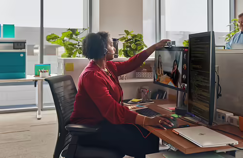 POLY Auriculares monoaurales Blackwire 3310 con certificación Microsoft Teams U | 8X216AA | 197498429014 imagen 2