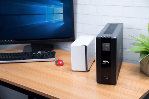 S.A.I. APC Pro BR 1300VA 780W 8 Tomas Negra (BR1300MI) | 0731304346906 imagen 5