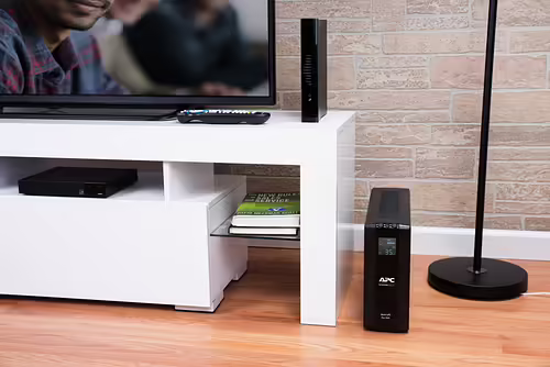 Apc UPS Pro 900 900VA 540W 230V Line Interactive Formato torre LCD 6xIEC 320 C13 | BR900MI | 0731304346944 imagen 5