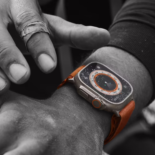 Apple Watch Ultra GPS + Cellular Caja titanio 49mm Correa Ocean Amarilla | MNHG3TY/A | 0194253144052 imagen 5