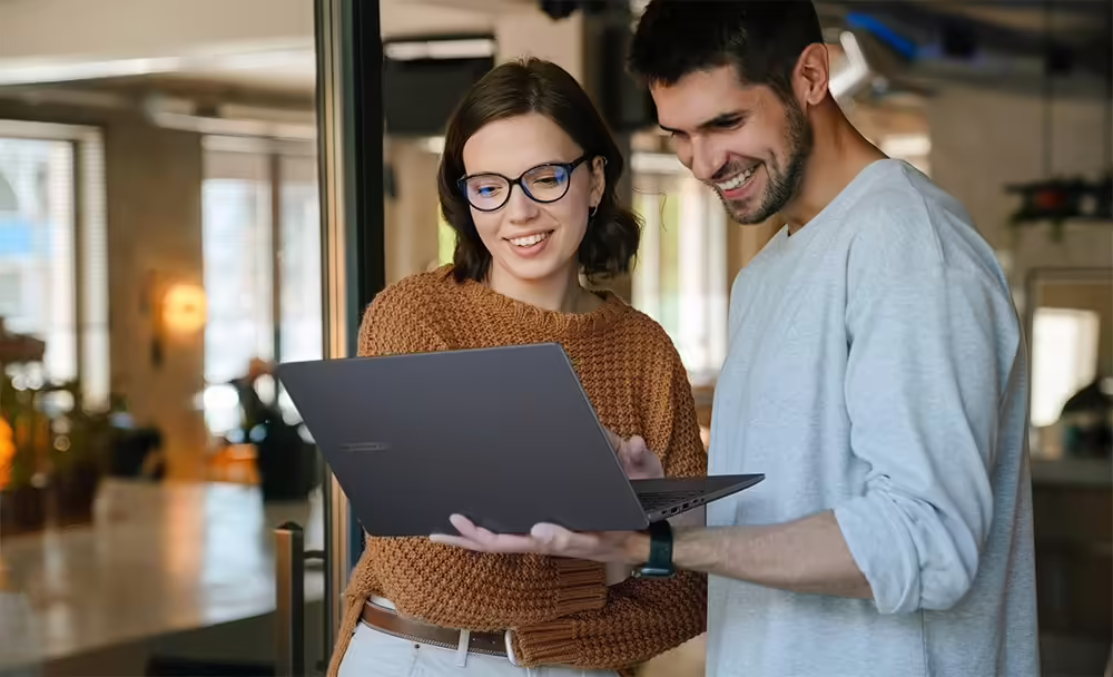 Imagen de ASUS ExpertBook B1 B1503CVA-S73644X - Ordenador Portátil 15.6`` Full HD (Intel Core i3-1315U, 16GB RAM, 512GB SSD, UHD Graphics, Windows 11 Pro) Gris