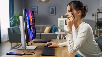 Imagen de DELL UltraSharp U2724DE pantalla para PC 68,6 cm (27``) 2560 x 1440 Pixeles Quad HD LCD Negro, Plata