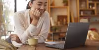 Imagen de Lenovo Yoga Slim 7 Pro 14IAP7 i7-1260P Portátil 35,6 cm (14``) 2.2K Intel® Core? i7 8 GB LPDDR5-SDRAM 512 GB SSD Wi-Fi 6 (802.11ax) Windows 11 Home