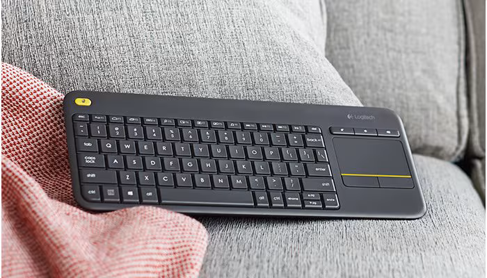 Imagen de Logitech Wireless Touch Keyboard K400 Plus teclado RF inalámbrico QWERTY Inglés Blanco